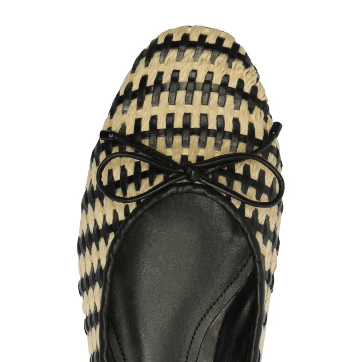 Arissa Straw Flat in Black