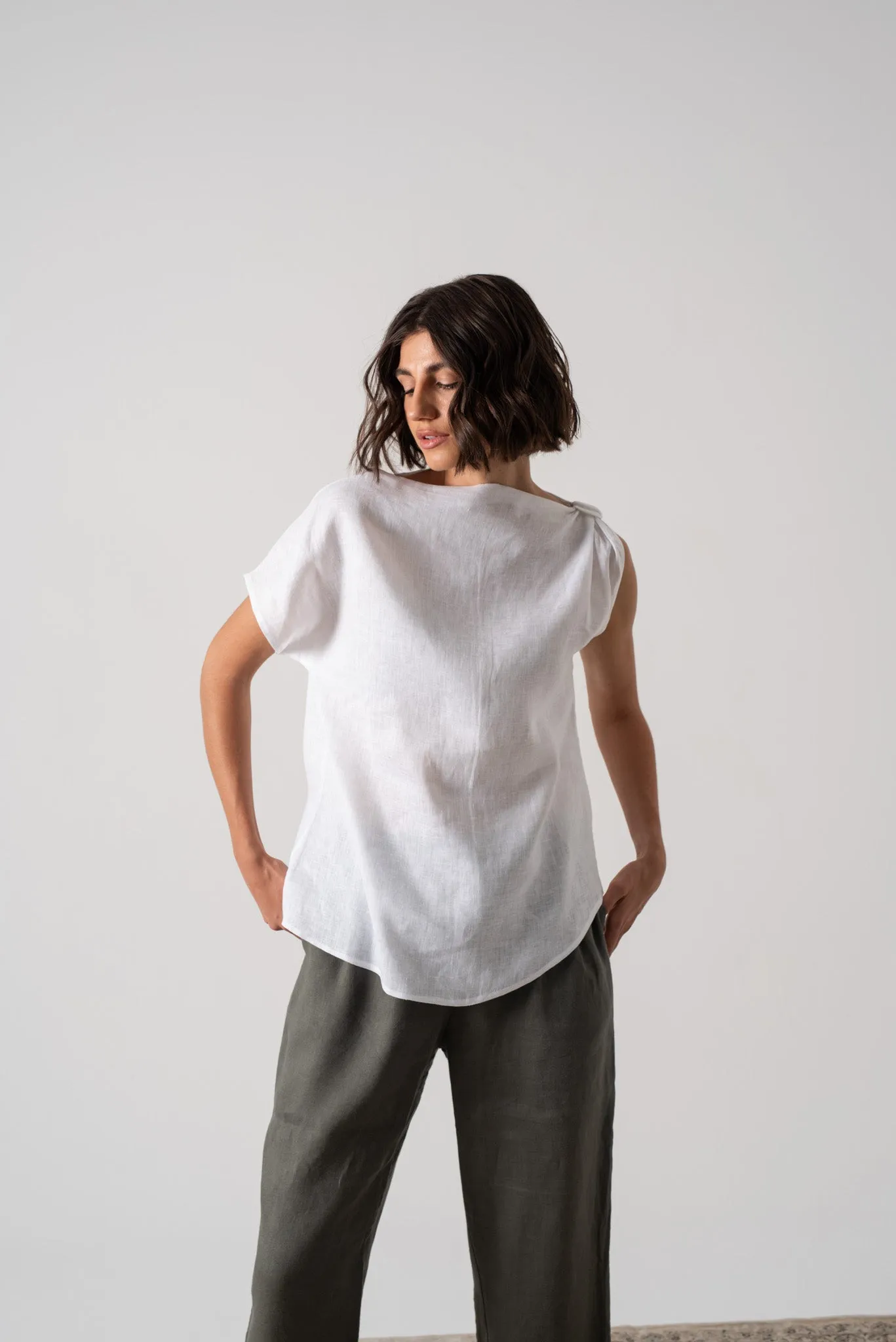 Asymmetrical Linen Knot Top White