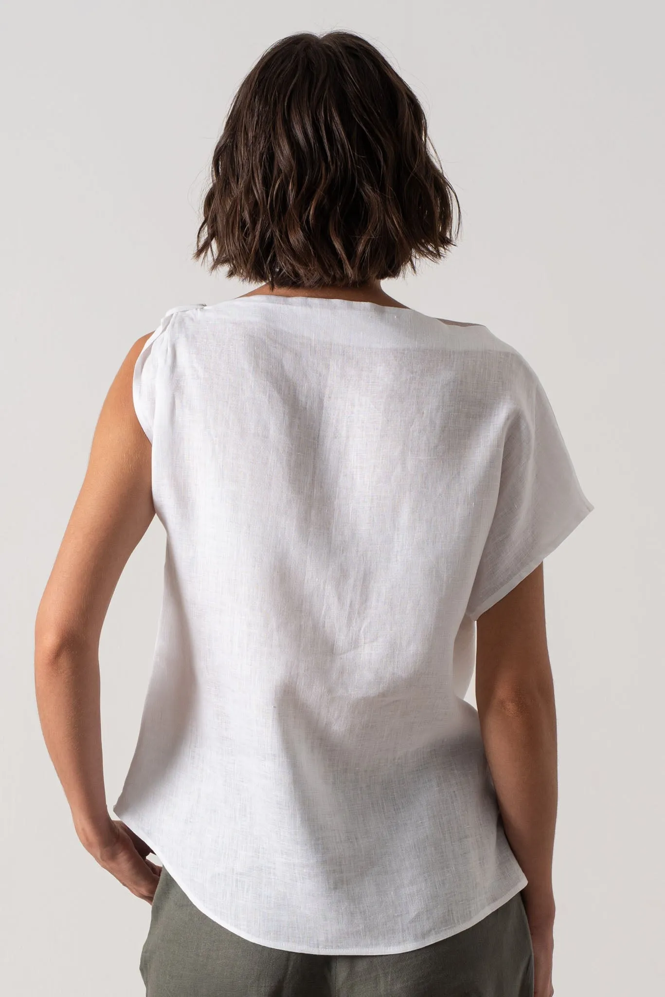 Asymmetrical Linen Knot Top White