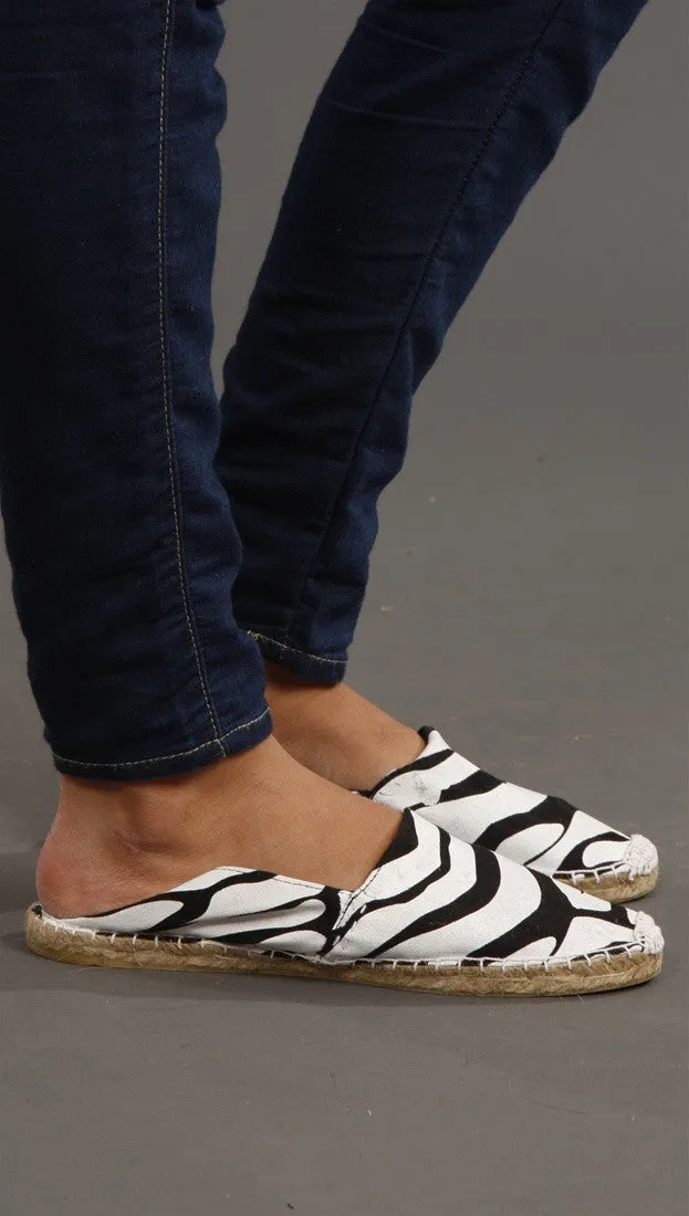 Rubber Duck White Zebra Flat